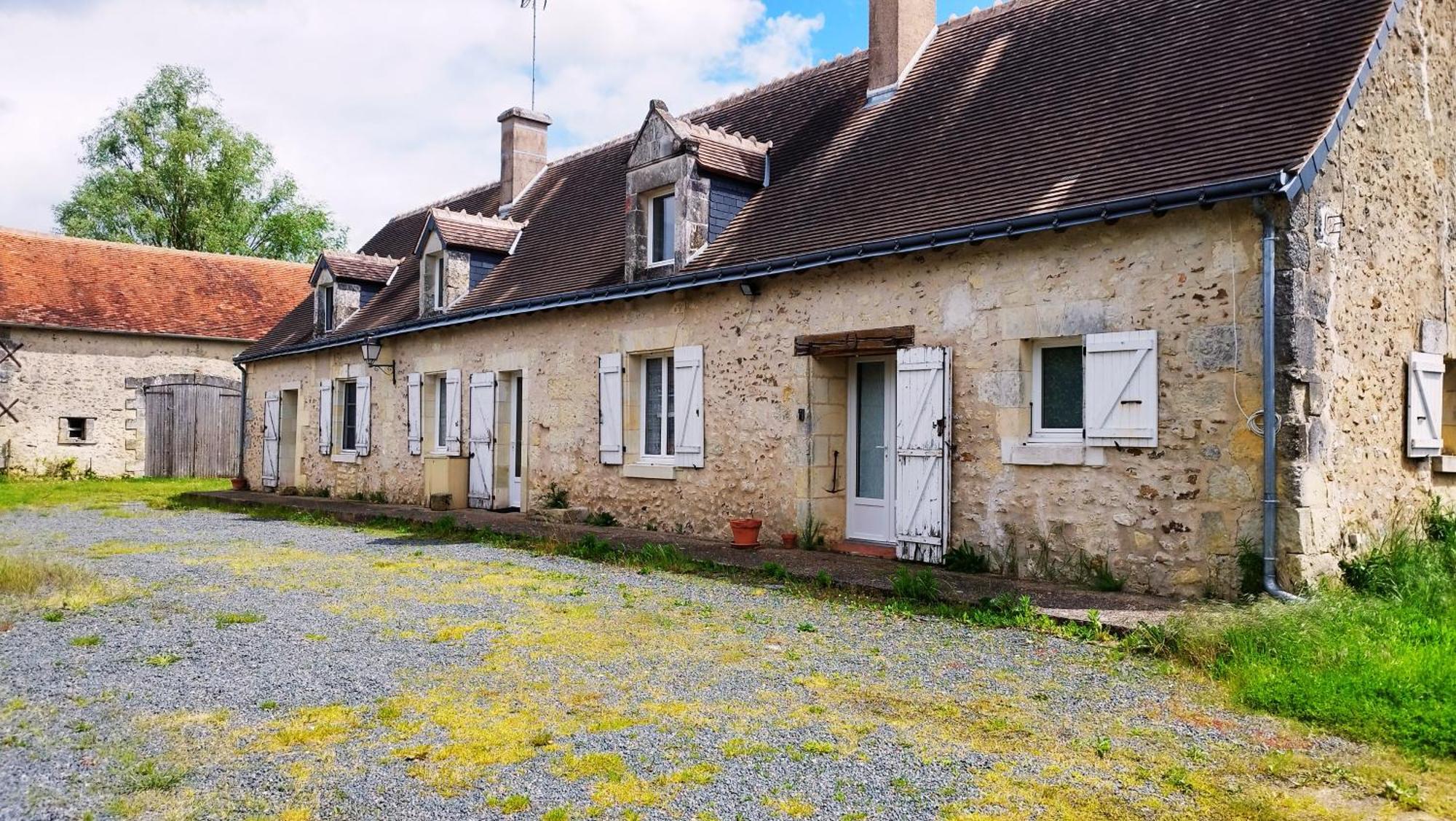 Gite De La Courtaudiere Le Petit-Pressigny Exterior photo